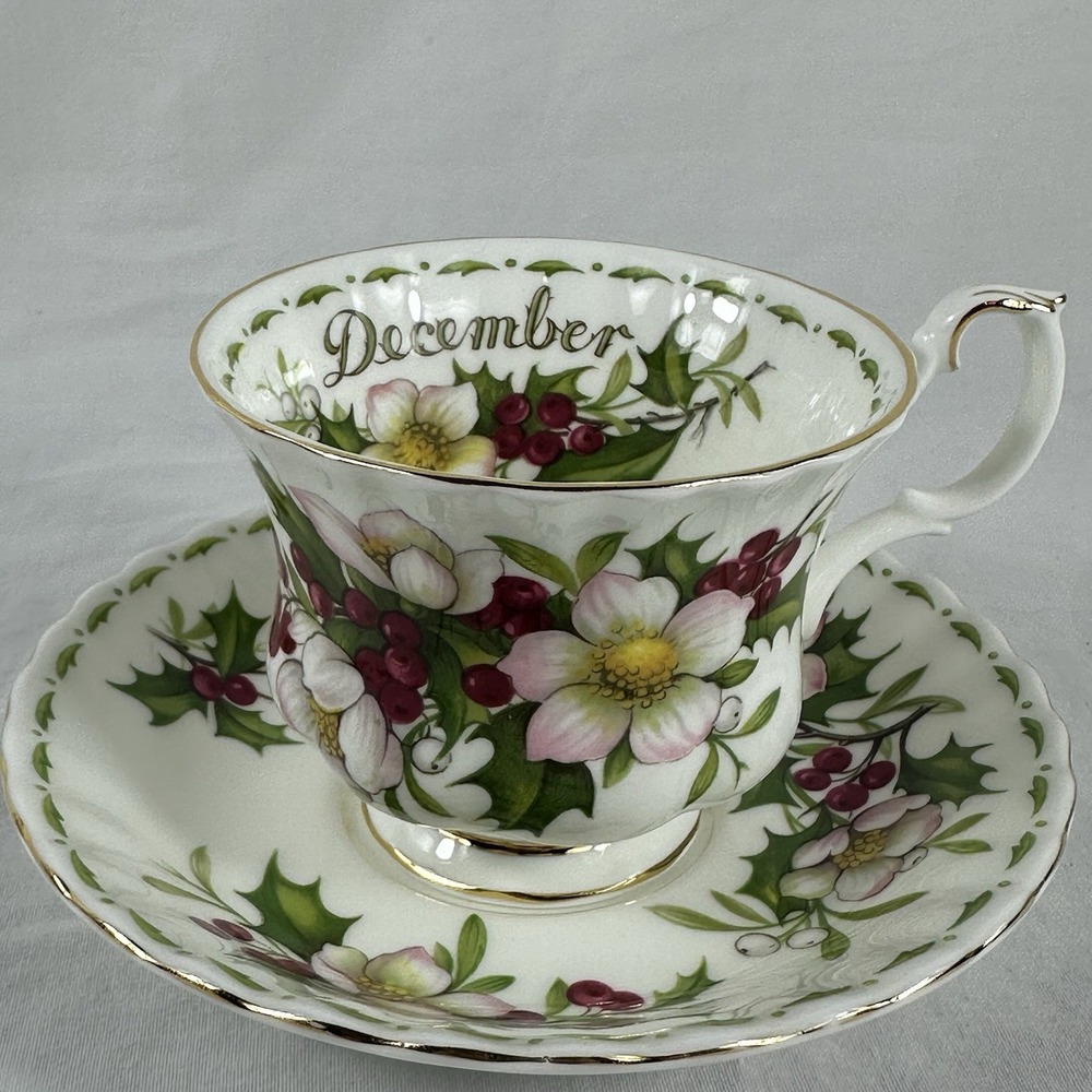 Vintage Royal Albert December Flower Of The Month Christmas Rose Teacup Saucer